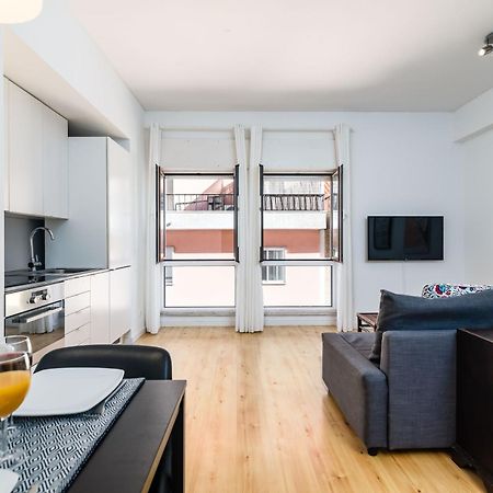 Go Native Lisbon - Principe Real Apartment Luaran gambar