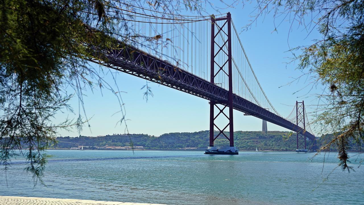 Go Native Lisbon - Principe Real Apartment Luaran gambar